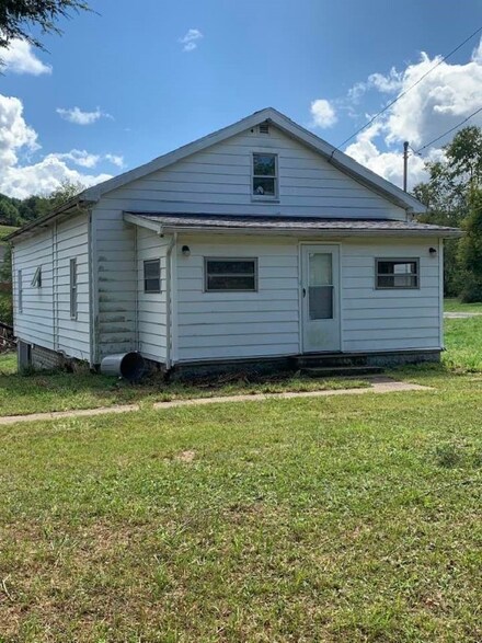 702 Fox Rd, Sligo, PA 16255