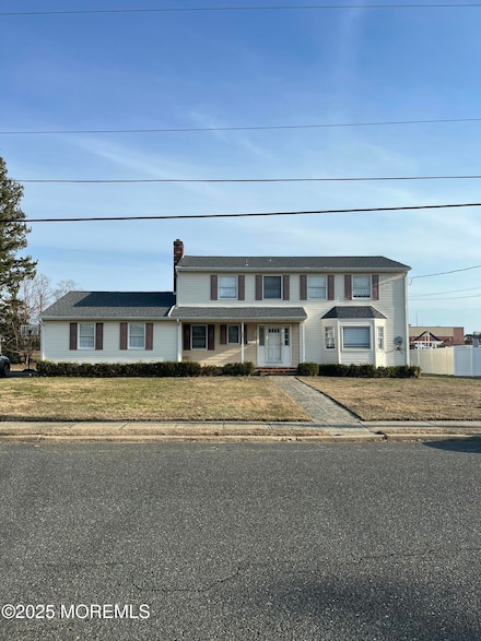 53 Roslyn Ct, Long Branch, NJ 07740
