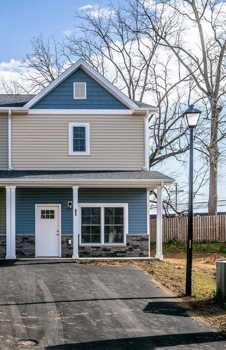 102 Suter St, Harrisonburg, VA 22802