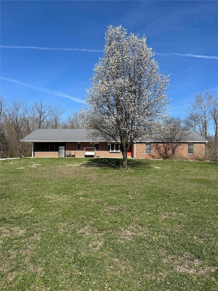 42 Prince Ct, Moscow Mills, MO 63362