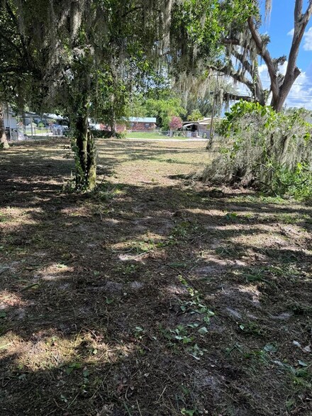 110 Kim St, Auburndale, FL 33823