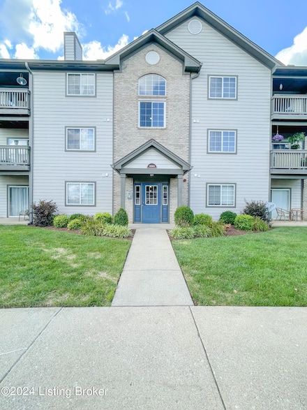 10303 Trotters Pointe Dr Unit 202, Louisville, KY 40241
