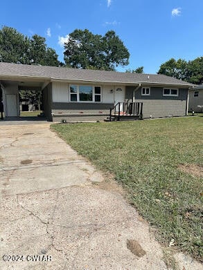 628 Weaver St, Lexington, TN 38351