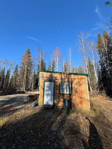 3730 Lismore Cir, North Pole, AK 99705