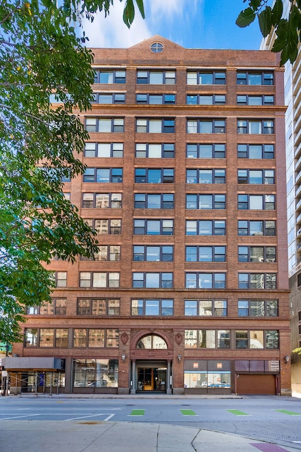 161 W Harrison St Unit 1206, Chicago, IL 60605