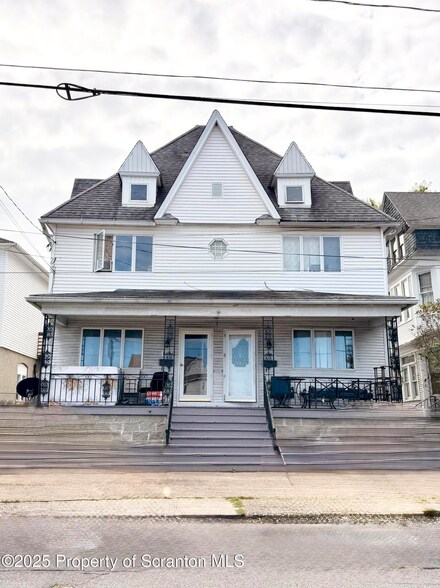 1105 W 05 1 2 Locust, Scranton, PA 18504