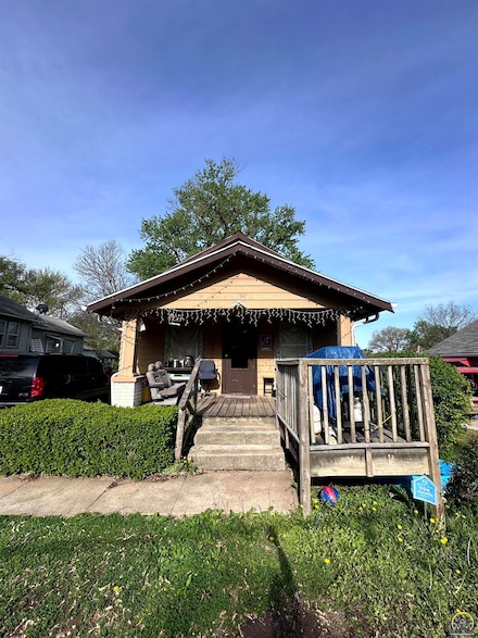 553 SE Golden Ave, Topeka, KS 66607