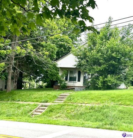 109 E Main St, Vine Grove, KY 40175