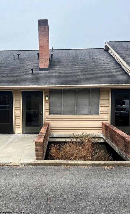 609 Shearwood Forest Dr, Bridgeport, WV 26330