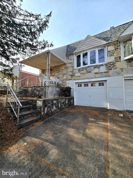 9766 Cowden St, Philadelphia, PA 19115