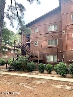 704 Dover St, Southern Pines, NC 28387