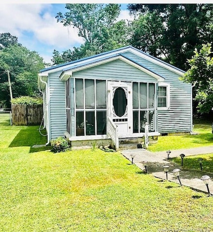 1208 Pruden St, Edenton, NC 27932