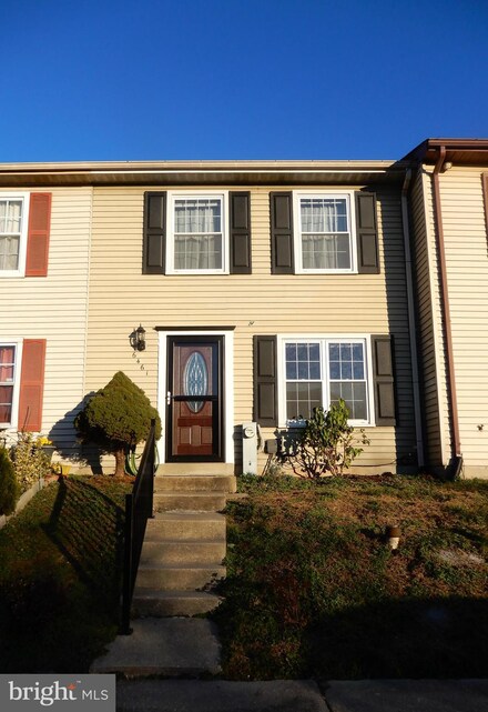 6461 Lacrosse Ln NE, Glen Burnie, MD 21061