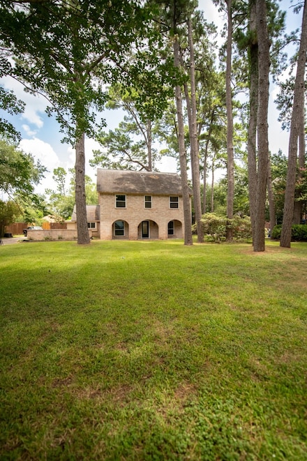 17106 Spring Creek Forest Dr, Spring, TX 77379