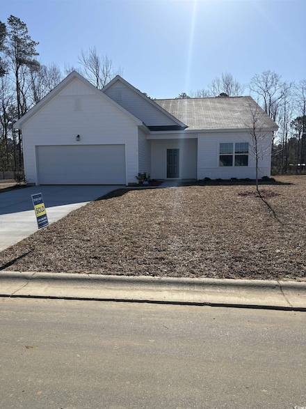 672 Castillo Dr, Loris, SC 29569