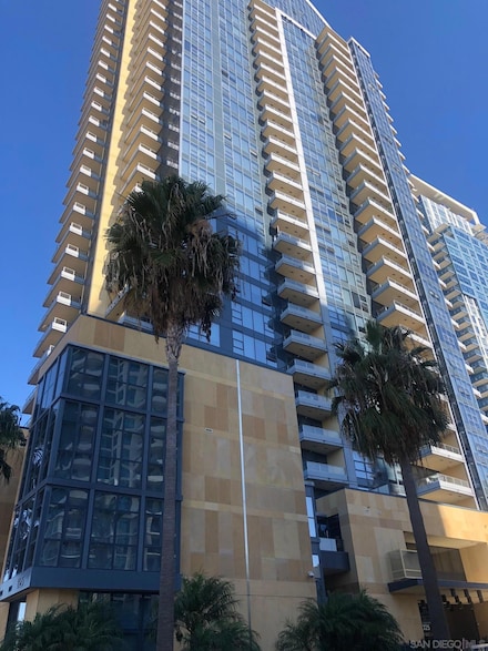 1325 Pacific Hwy Unit 806, San Diego, CA 92101