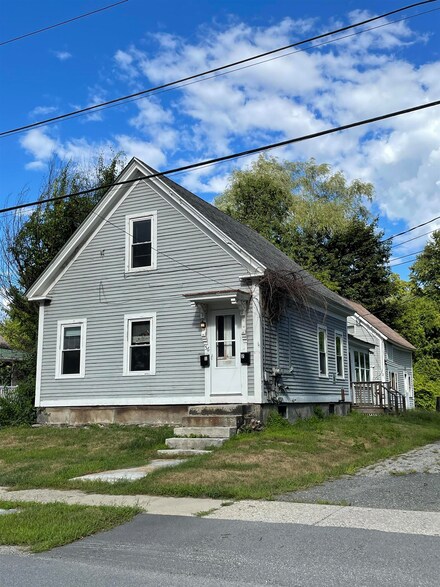 56 Valley St, Keene, NH 03431