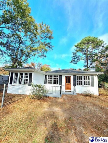 1509 E McElveen Terrace, Florence, SC 29505
