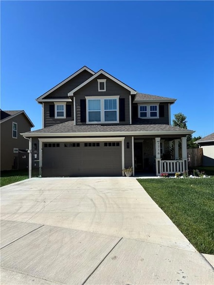 1716 Elderberry Ln, Ottawa, KS 66067