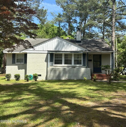 757 Cedarbrook Dr, Rocky Mount, NC 27803