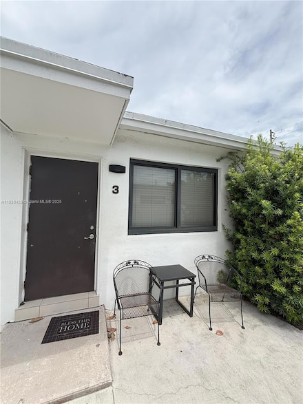 1911 NW 30th St Unit 3, Miami, FL 33142