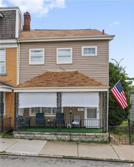 343 Boggs Ave, Pittsburgh, PA 15211