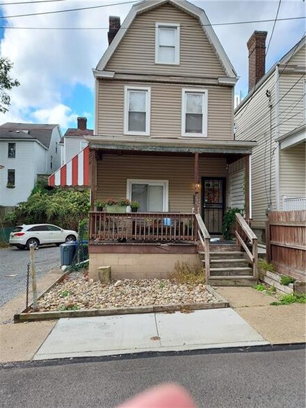 235 Dunseith St, Pittsburgh, PA 15213