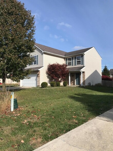 196 Worthington Dr, Germantown, OH 45327