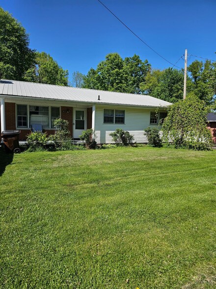 31 Powers Ave, Georgetown, OH 45121