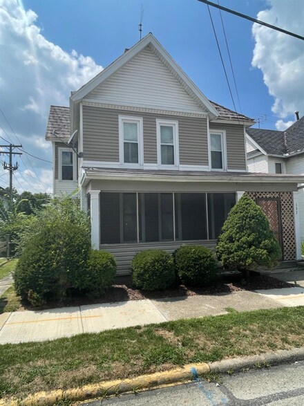 137 N Mulberry St, Wilmington, OH 45177