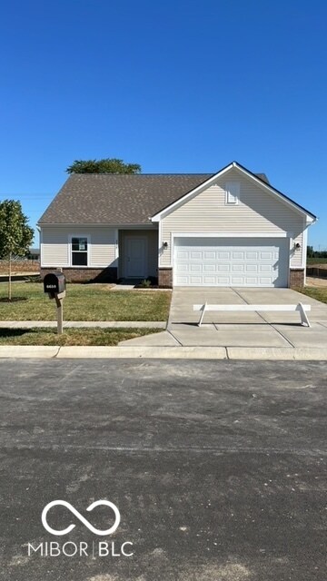 6658 Blackthorne Dr, Pendleton, IN 46064