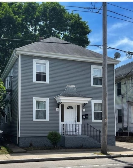 1884 Smith St, North Providence, RI 02911