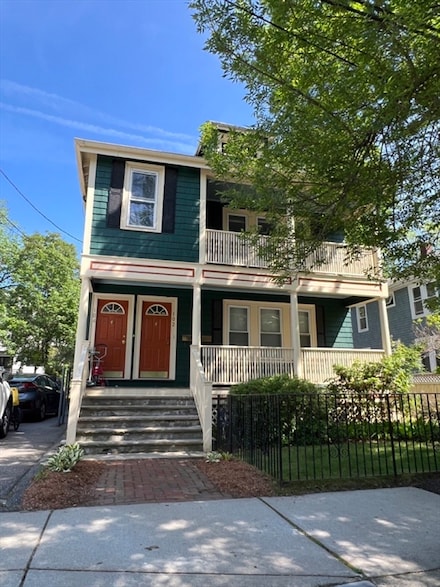 104 Chilton St Unit 1, Cambridge, MA 02138