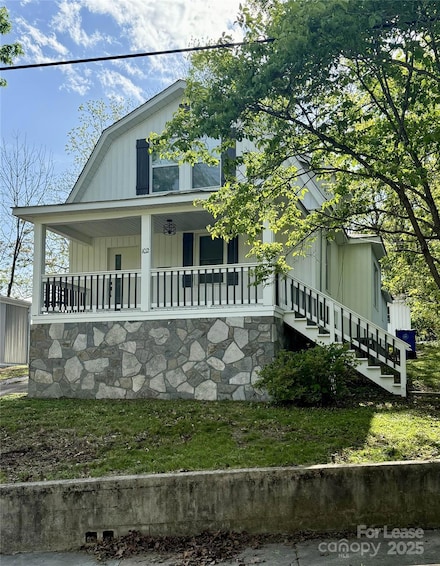 102 Holland St, Asheville, NC 28801