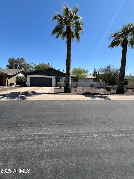 233 E Huntington Dr Unit 4, Tempe, AZ 85282