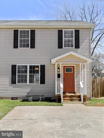334 Cloud St, Front Royal, VA 22630