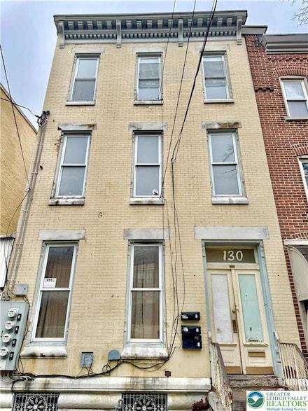 130 N 2nd St Unit 1st Floor, Allentown, PA 18101