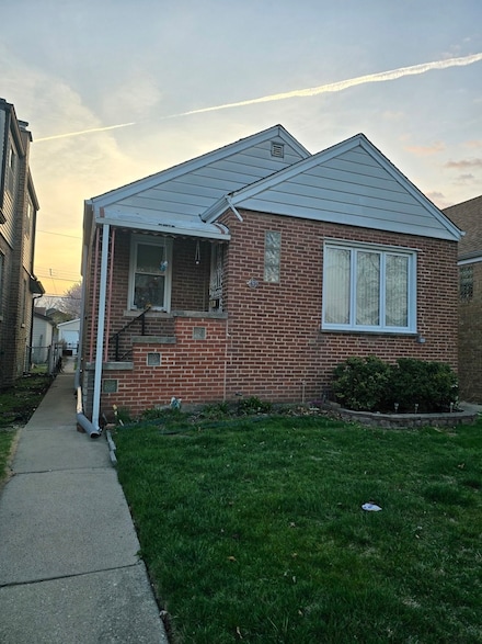 3434 N Pacific Ave, Chicago, IL 60634
