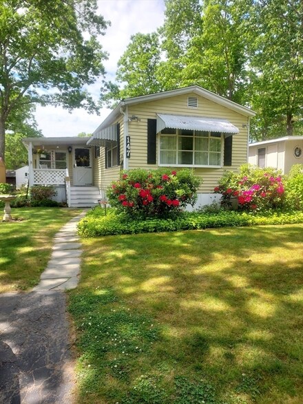 147 Windswept Rd, Wareham, MA 02576