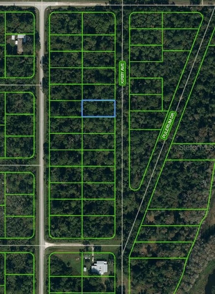 930 Kirby Ave, Lake Placid, FL 33852