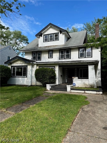 2383 Lee Rd, Cleveland, OH 44118