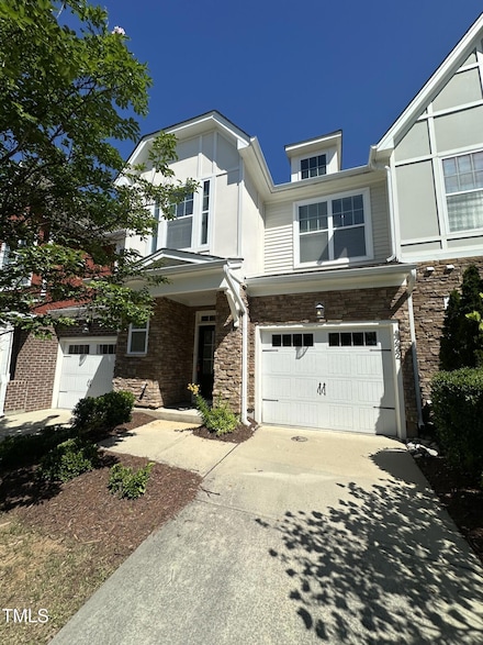 4222 Vallonia Dr, Cary, NC 27519