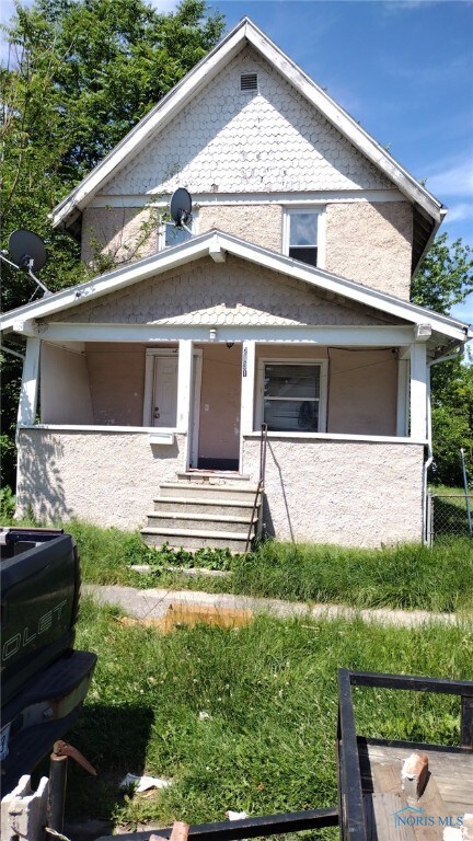 2831 D St, Toledo, OH 43608