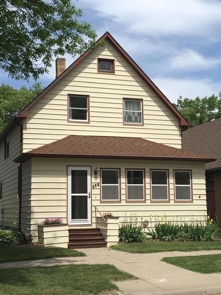 224 Main St E, Mayville, ND 58257