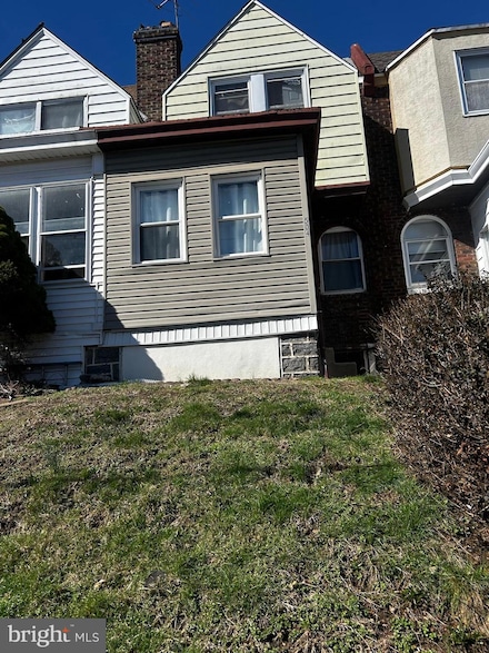 504 Woodcliffe Rd, Upper Darby, PA 19082