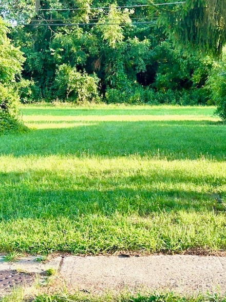 3803 W 139th St, Robbins, IL 60472