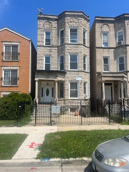 1909 S Spaulding Ave Unit 2, Chicago, IL 60623