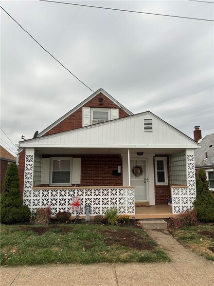 616 Orchard St, Carnegie, PA 15106
