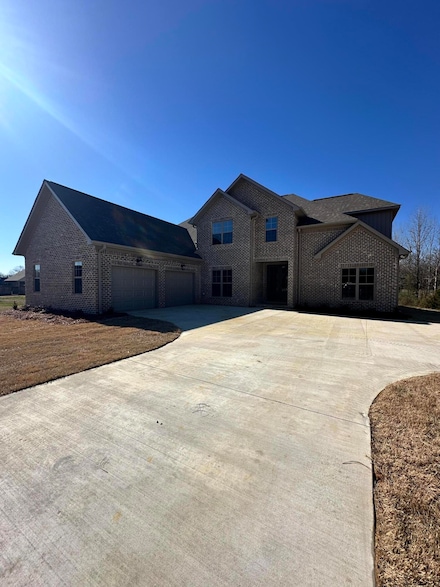127 Charolias Dr, Tupelo, MS 38804