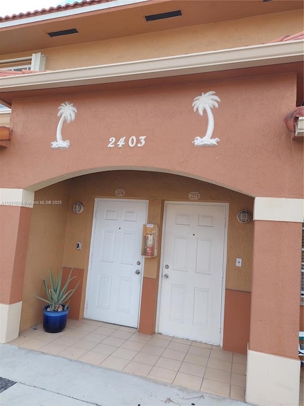 2403 W 76th St Unit 203, Hialeah, FL 33016